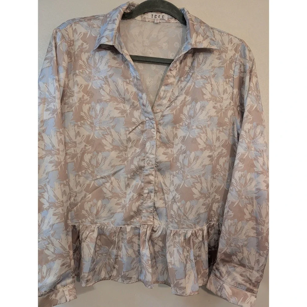 TCEC‎ Floral 2 Piece Set Womens Medium Blue Tan Peplum Top Ruffle Shorts CST1004